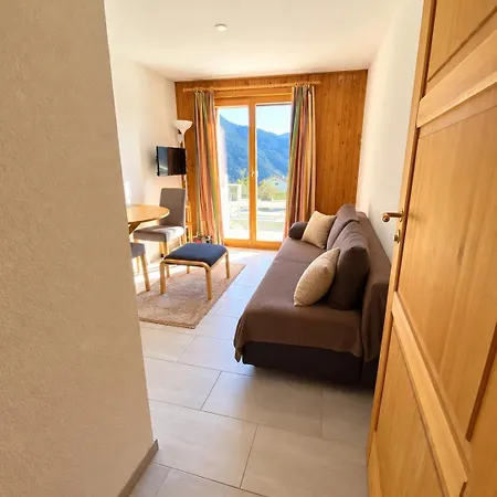 Brienz Mountain Base Simple & Comfortable *